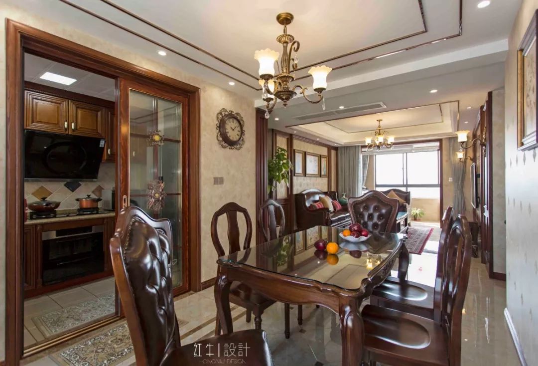 南京旭日愛上城115平米簡(jiǎn)美風(fēng)格裝修  喜歡深色家具的看過來03