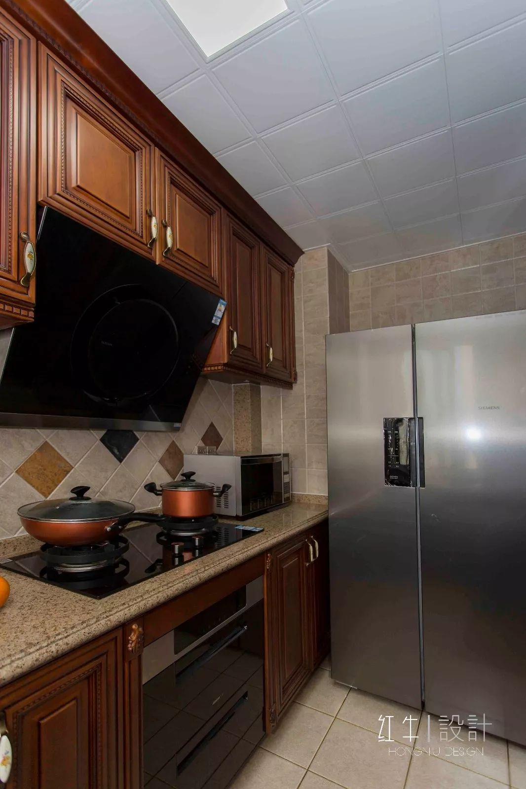 南京旭日愛上城115平米簡(jiǎn)美風(fēng)格裝修  喜歡深色家具的看過來04