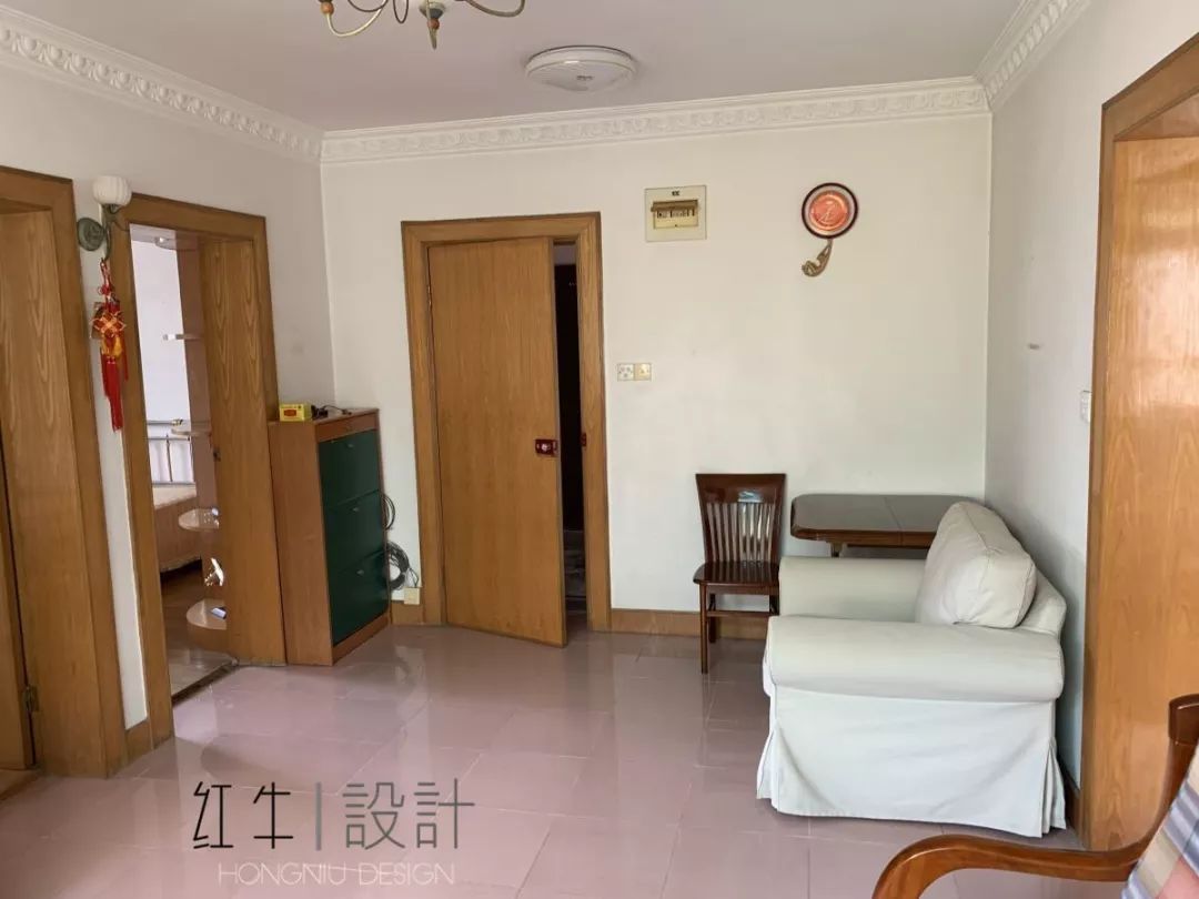 南京老房翻新--“能住”與“好住”之間，就差這點改變！02改造前_客廳