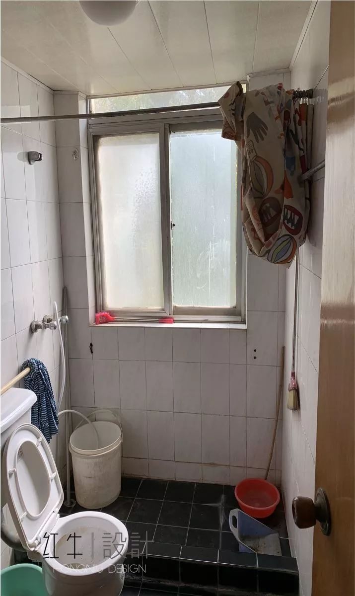 南京老房翻新--“能住”與“好住”之間，就差這點改變！08改造前_衛(wèi)生間