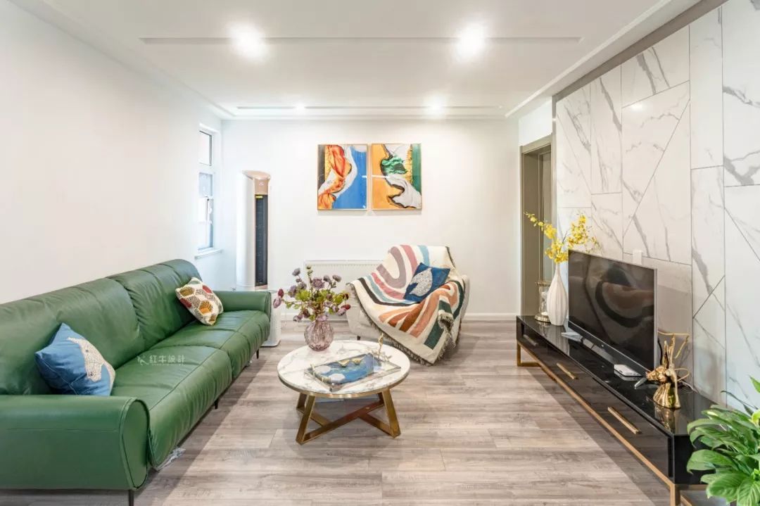 南京龍蟠花苑90㎡現(xiàn)代輕奢--老房升級改造，變身時尚精致家！01