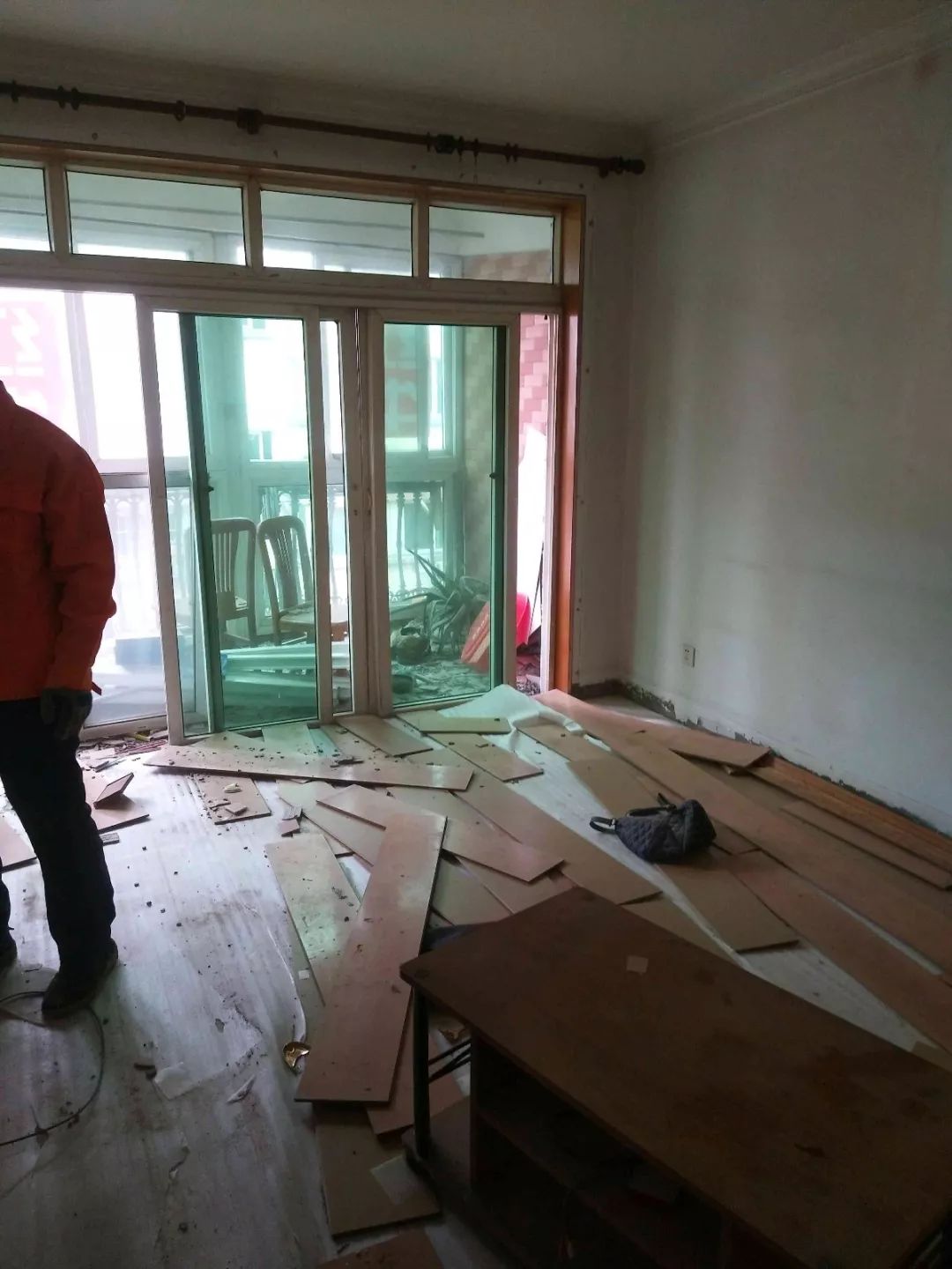 南京龍蟠花苑90㎡現(xiàn)代輕奢--老房升級改造，變身時尚精致家！22拆砌工程