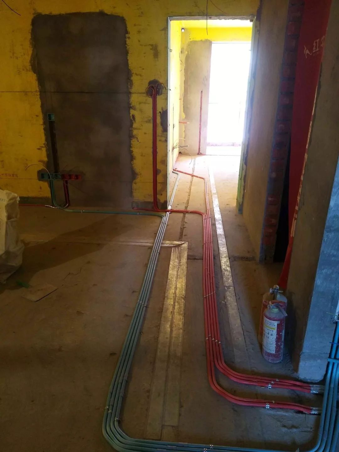 南京龍蟠花苑90㎡現(xiàn)代輕奢--老房升級改造，變身時尚精致家！27水電施工