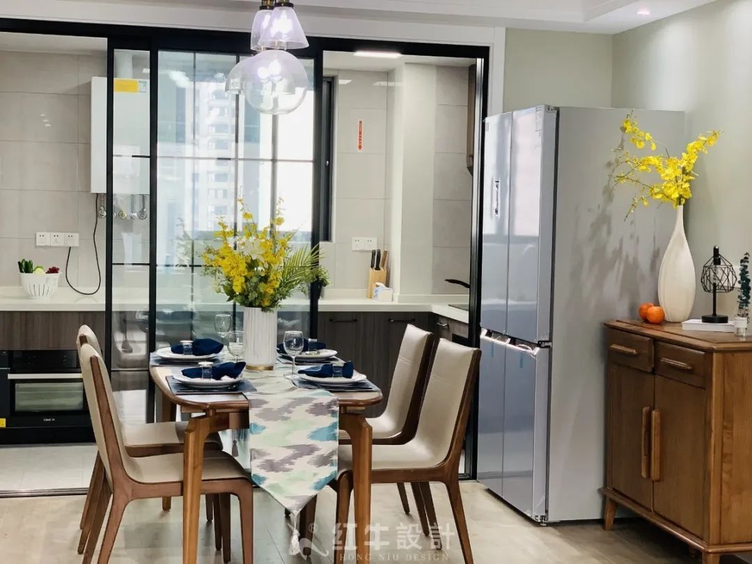保利國際社區(qū)95㎡北歐風(fēng)格--記錄毛坯到美家的蛻變過程04實(shí)景效果_餐廳