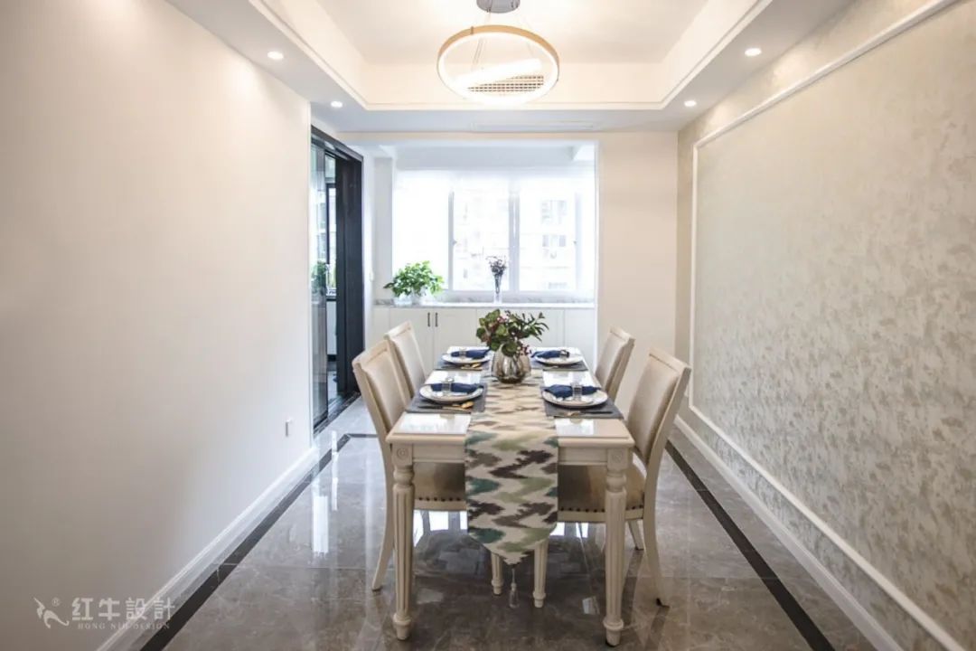 最美畢業(yè)照 ⑥--簡(jiǎn)美不一定是深色系，也可以這樣清爽哦！06餐廳