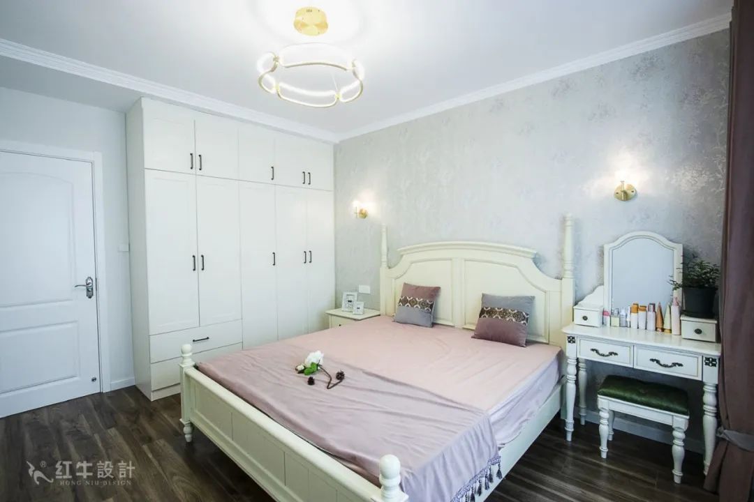 最美畢業(yè)照 ⑥--簡(jiǎn)美不一定是深色系，也可以這樣清爽哦！08主臥室