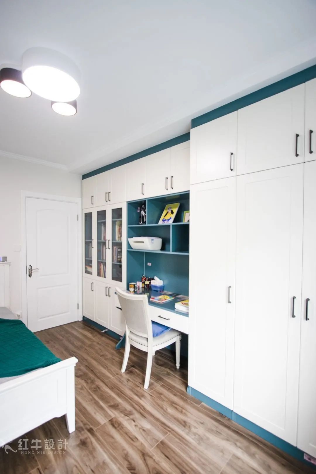 最美畢業(yè)照 ⑥--簡(jiǎn)美不一定是深色系，也可以這樣清爽哦！10書(shū)房