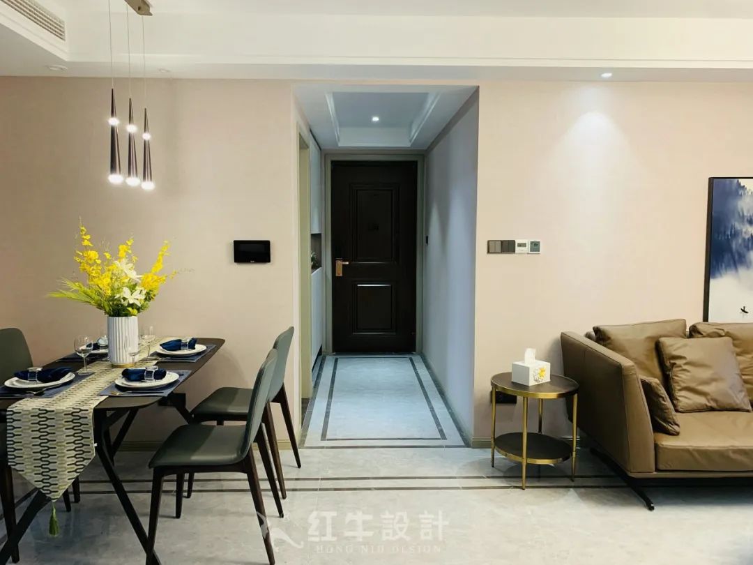 最美畢業(yè)照 ④--保利國際社區(qū)96㎡現(xiàn)代風(fēng)格“成品家”！03